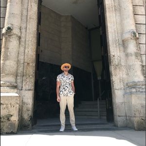 Meet your Posher, Justin